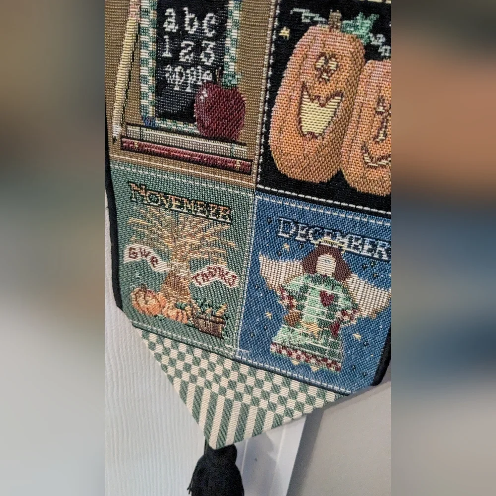 ☺️🧡Cottagecore Wall Hanging Tapestry Months / Seasons Of The Year